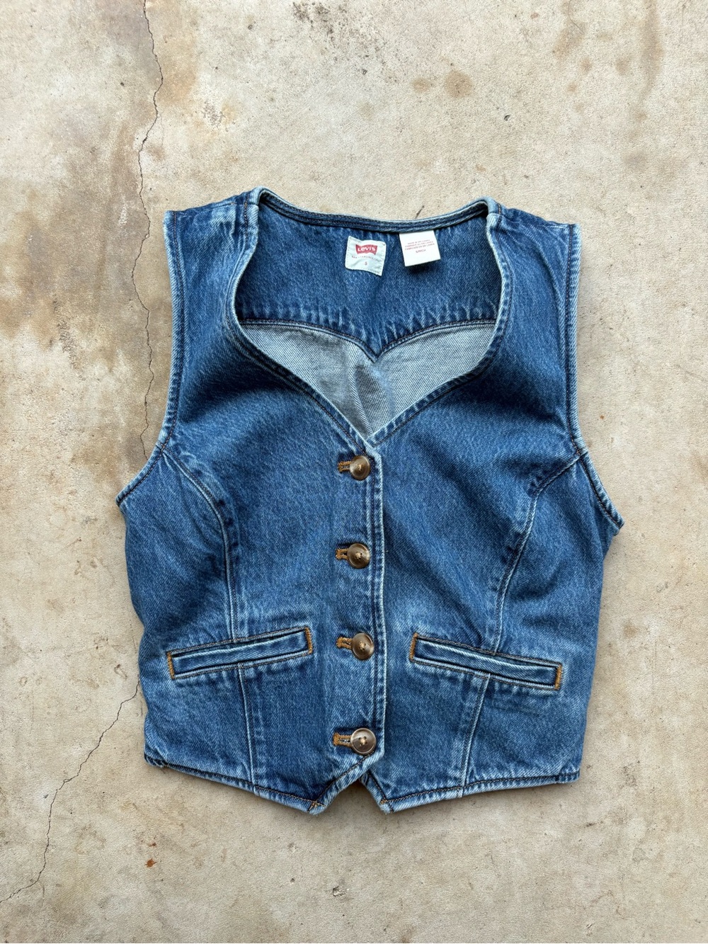 #40 Levi's Blue Denim Ajustable Vest